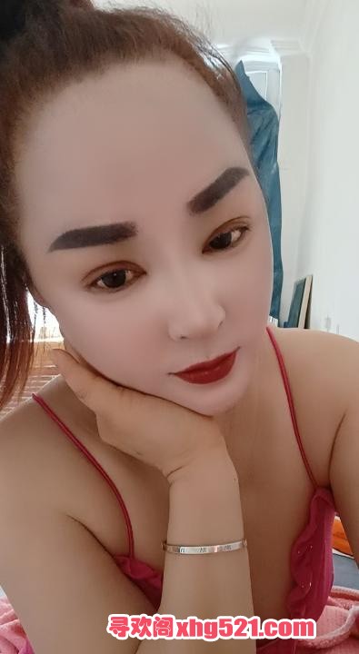 3b8af742-4cf3-49cc-b7a1-f73ef7ec099c.jpg