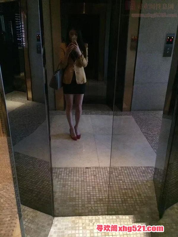 211245iqmkkrkb3cl9hnrr.jpg
