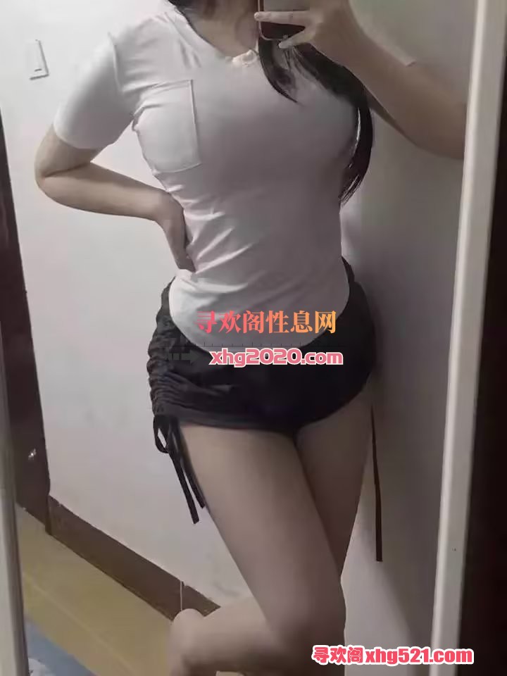 224721pw8cjcj5e1ri1ebb.jpg