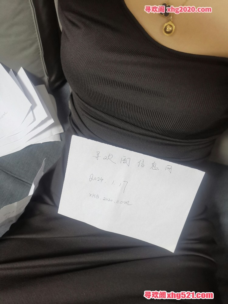 190004uir8a8pjlaah01jj.jpg