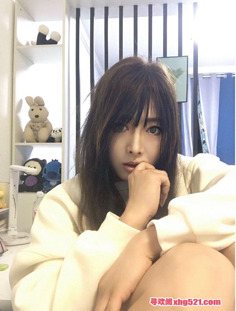 174656g8a308lylyn8bu8p.jpeg