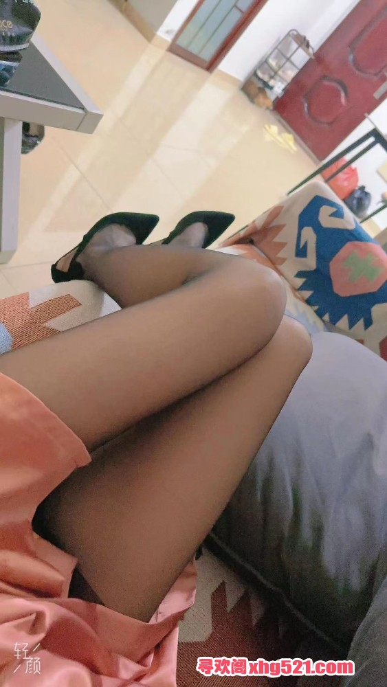 180951yzmoqmmumph1h61j.jpeg