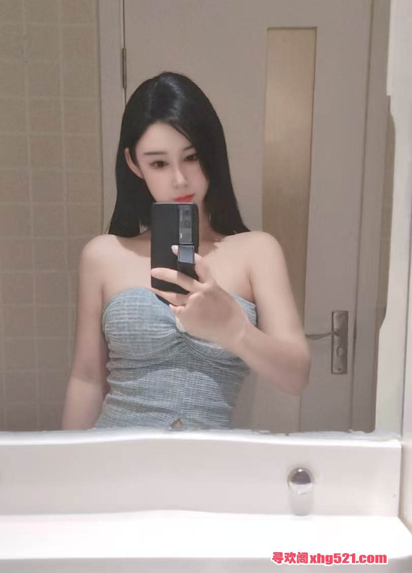 224409ug6qqpebbqf3d6e3.jpg
