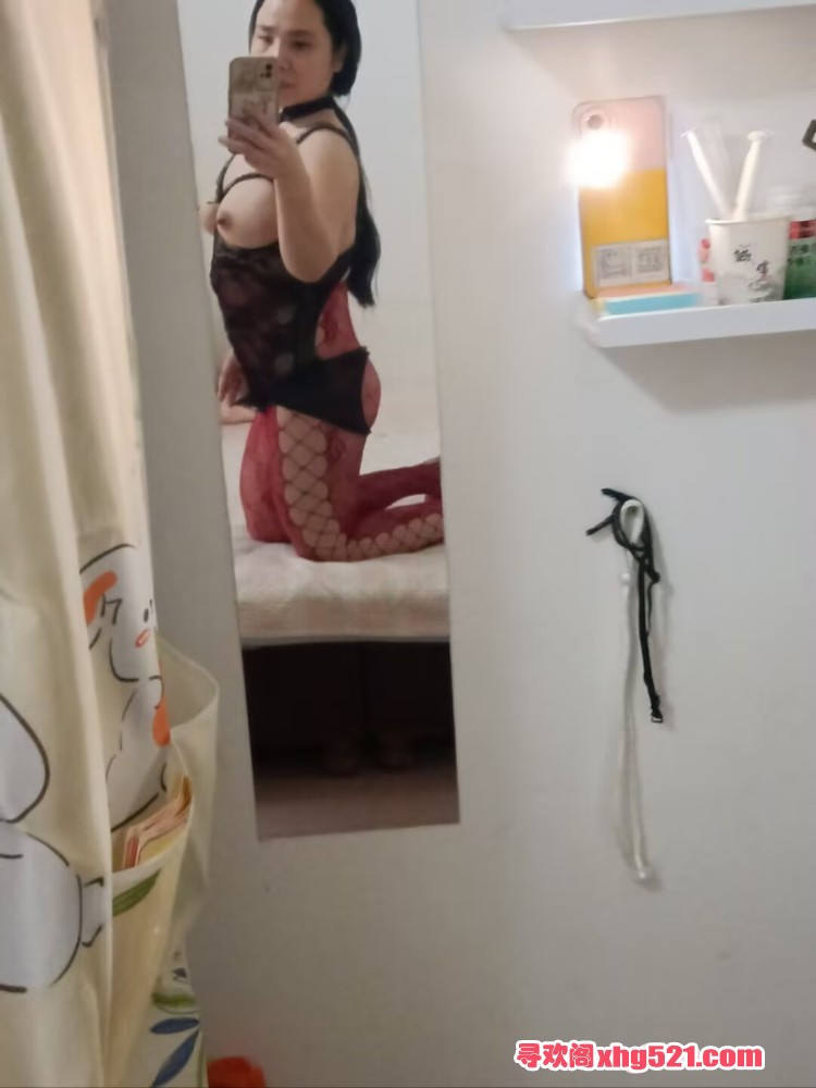 142023dgl7upo4ug7zglj5.jpg