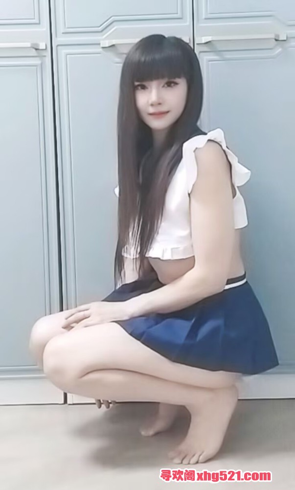 232358yp25f8ccguzummcl.jpg